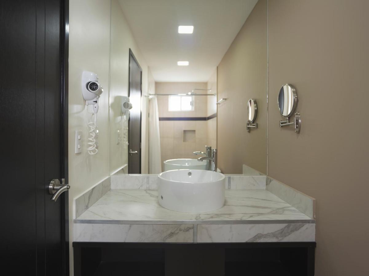 Smart Hotel Monterrey Exteriér fotografie